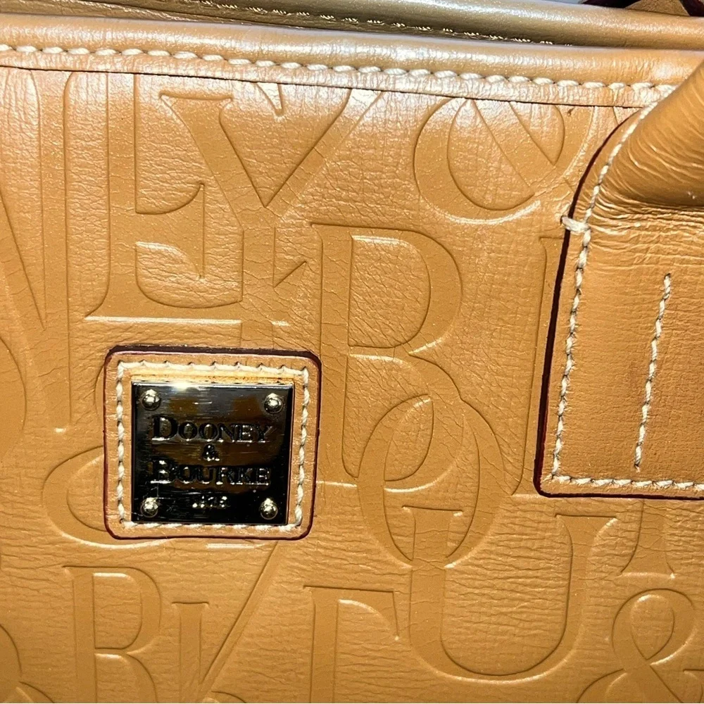 Dooney & Bourke Tan Embossed Logo Retro Grafica Graffiti Russel Large Tote - Picture 2 of 5